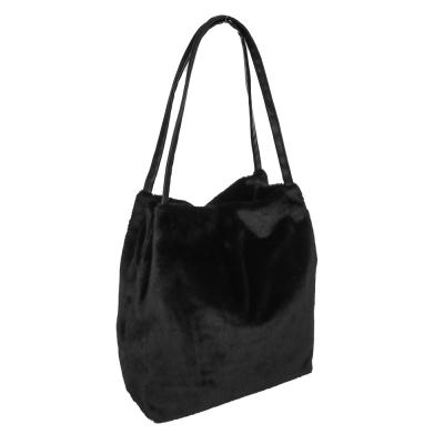 Shopper bag 31x28x11cm, 1 compartment with magnet, internal pocket, faux fur, faux leather handles, black